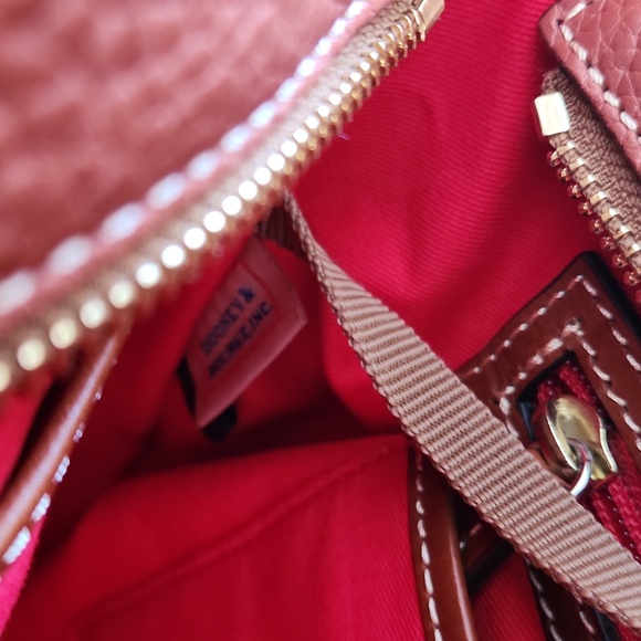 Beautiful Dooney & Bourke Chestnut  Pebbled Leather Lexington Shopper Tote 🤎🎁 - Picture 12 of 17